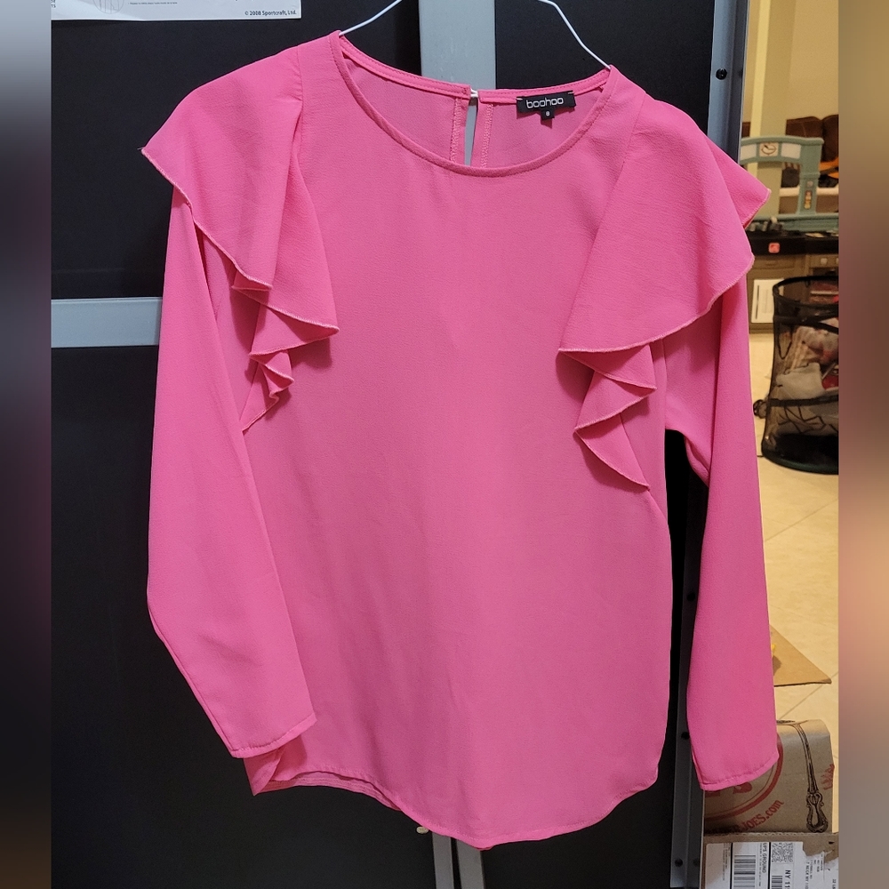 Long sleeve pink shirt